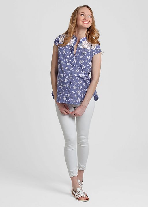 Блузка Ханна для беременных и кормящих светлый деним розы I Love Mum 2